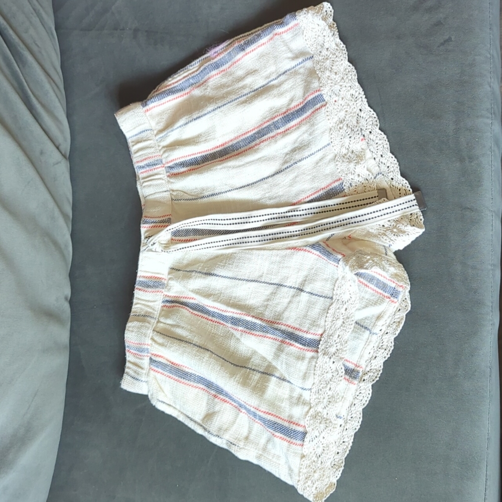 Aerie flowy shorts
